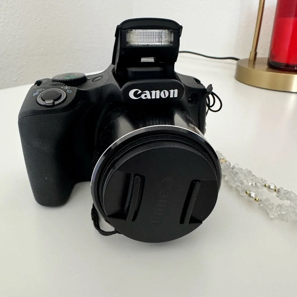 Canon Powershot SX530 HS - Picture 2 of 8